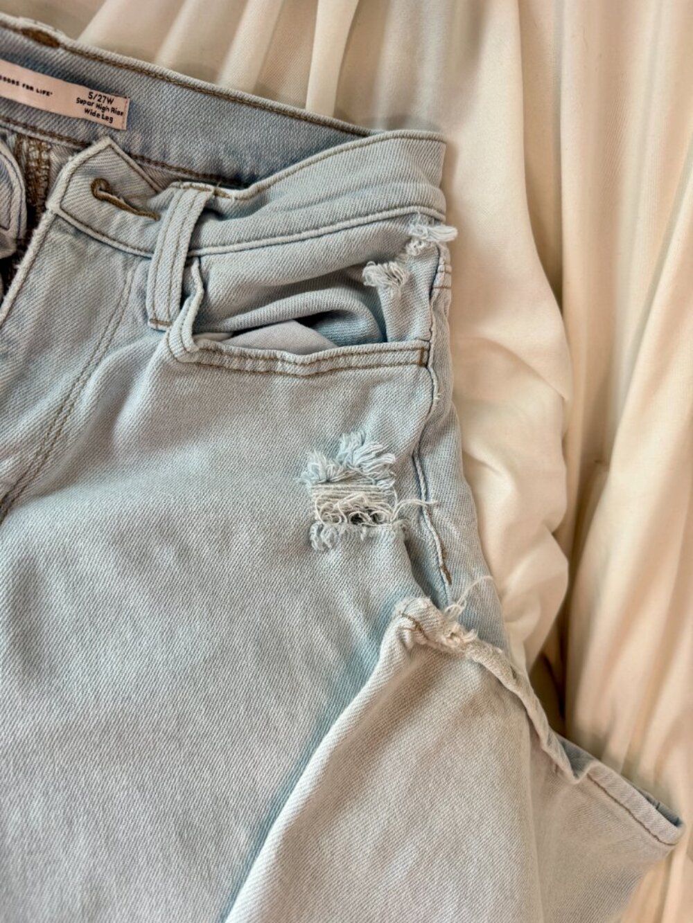 SO Goods For Life Light Wash Super High Rise Wide Leg Jeans Sz 5/27W - Picture 6 of 10